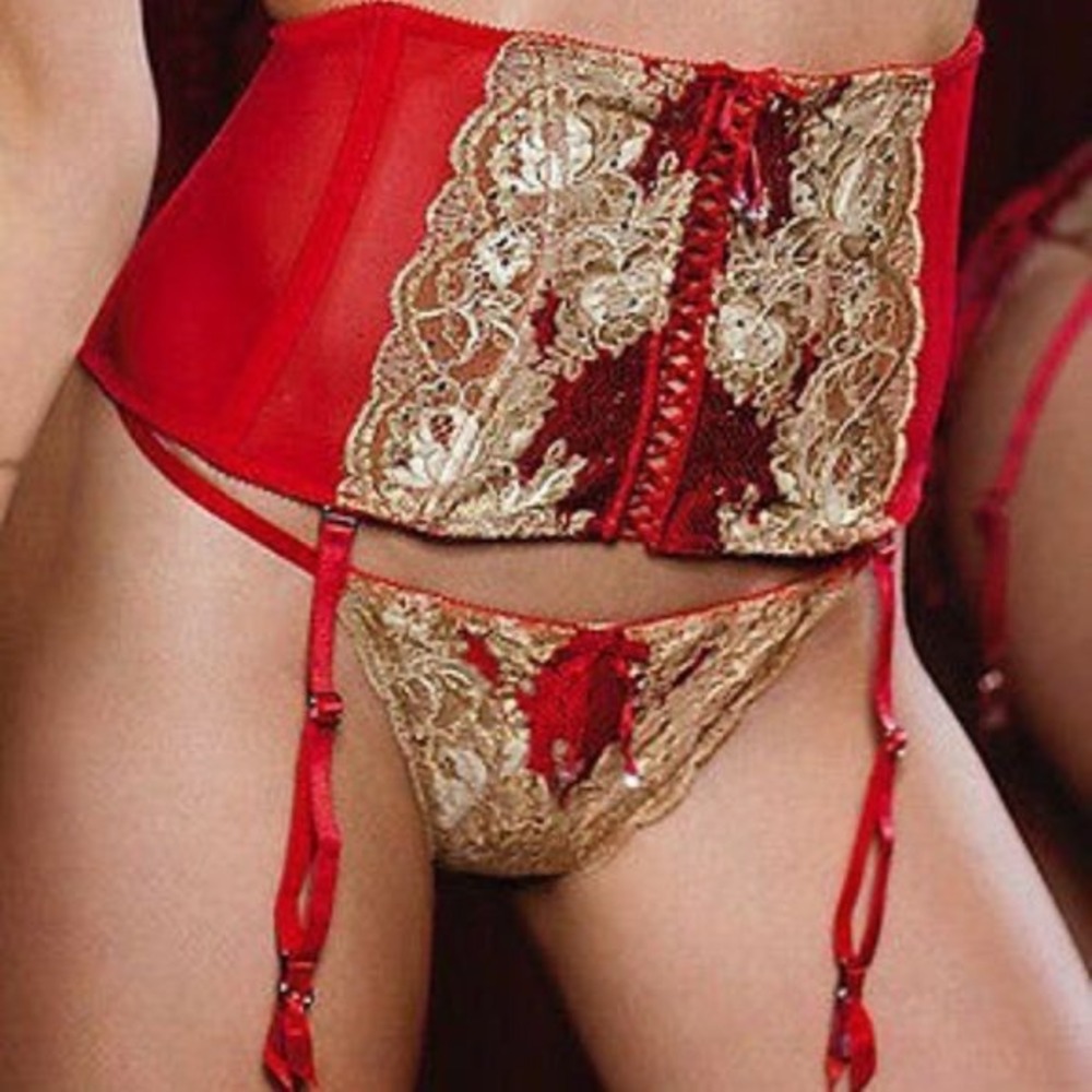 Victorias Secret Very Sexy Red Lace Rhinestone Waist Cincher Corset Belt XS/S